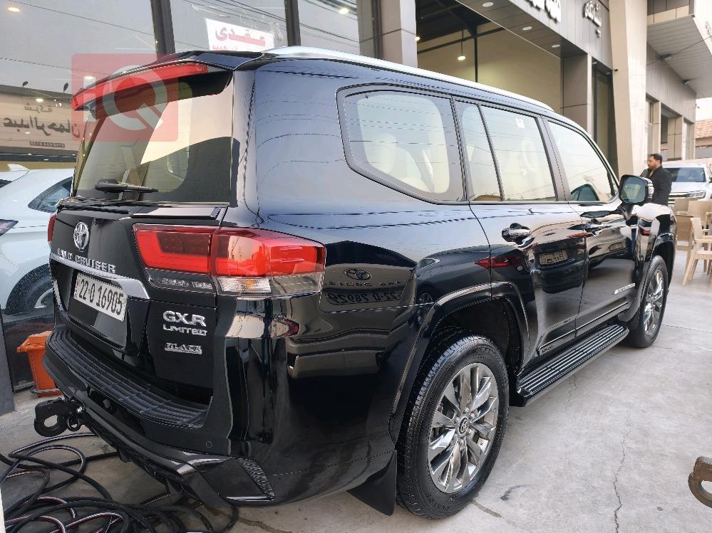 تويوتا لاندكروزر